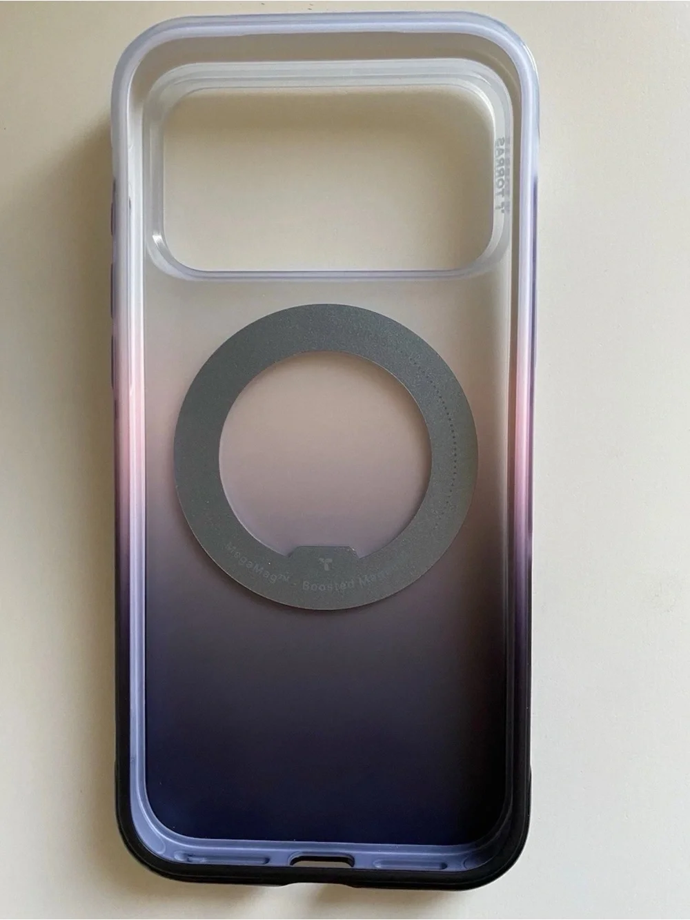 TORRAS O3 Air Gradient for iPhone 17 Pro Max